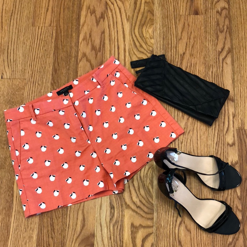 Ann Taylor Devin Fit Shorts
